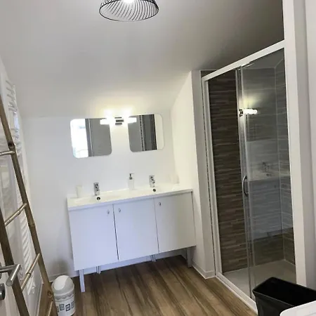 Résidence Les Embruns - Neuf à Proximité Des Commodités Pour 6 Personnes Avec Parking Mae-0961 Appartement