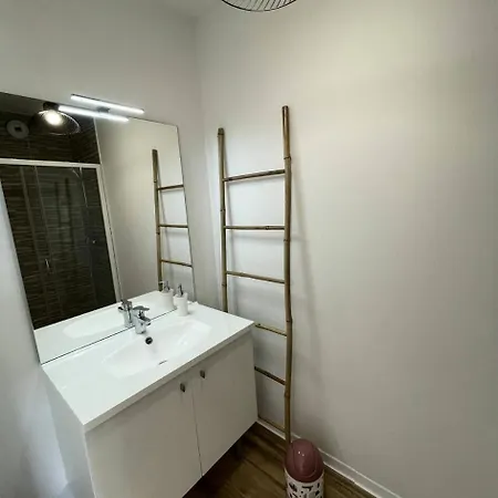 Apartment Les Embruns - Neuf A Proximite Des Commodites Pour 6 Personnes Avec Parking Mae-0961 *