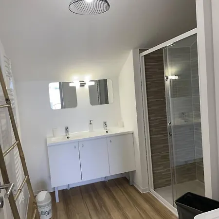 Résidence Les Embruns - Neuf à Proximité Des Commodités Pour 6 Personnes Avec Parking Mae-0961 Appartement